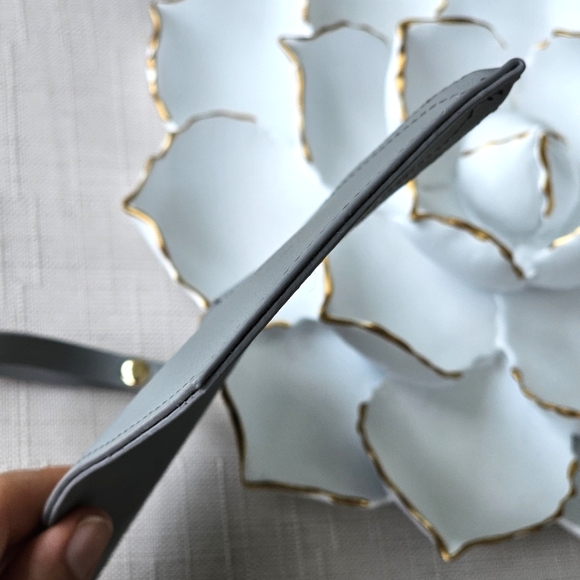 Zara Small Gray Skinny Wristlet Women's Coin Wallet - Picture 4 of 10